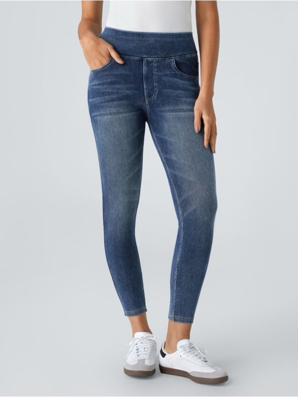 HALARA Indigo Pull-On Jeggings for Women size M NWT